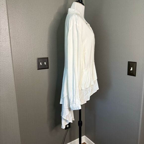 Wrangler Cream Ruffle Button-Up Shirt - Picture 4 of 8